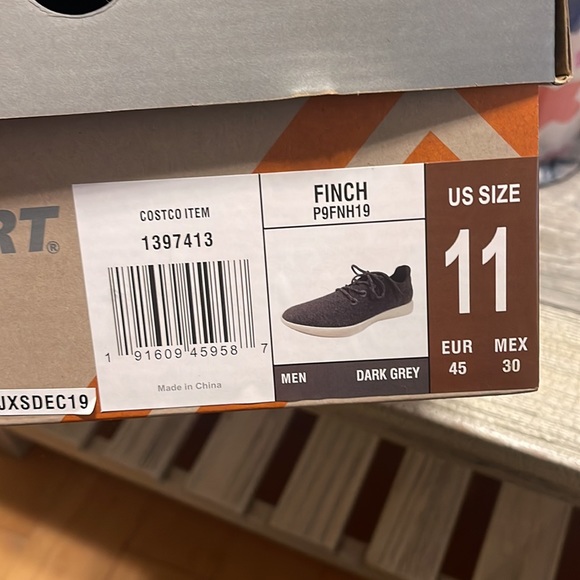 COPY - J sport shoes size 11 mens - Picture 4 of 4